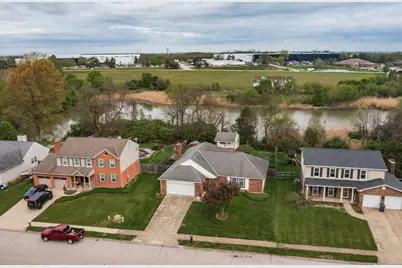 2048 W Horizon Drive, Hebron, KY 41048 - Photo 2