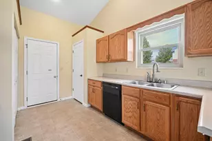 8471 Moonstone Ct, Florence, KY 41042 - Photo 20