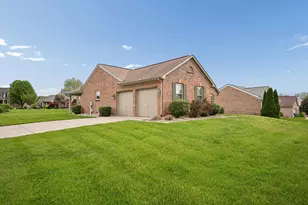 8471 Moonstone Ct, Florence, KY 41042 - Photo 4
