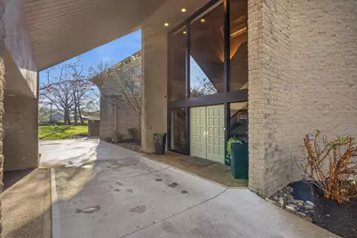 60 Winston Hill Road, Fort Thomas, KY 41075 - Photo 2