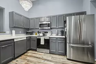 6945 Parkview Dr, Florence, KY 41042 - Photo 6