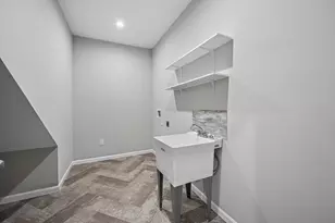 2256 Amici Dr, Covington, KY 41017 - Photo 28