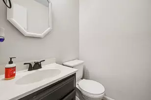 1060 Oakwood Ct, Independence, KY 41051 - Photo 12