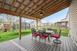 9795 Cherbourg Dr, Union, KY 41091 - Photo 32
