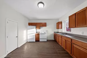 1926 Pearl St, Covington, KY 41014 - Photo 6