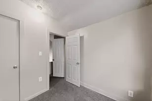 1926 Pearl St, Covington, KY 41014 - Photo 12