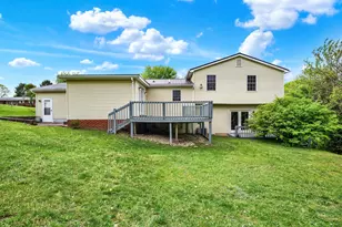 1568 Algonquin Dr, Maysville, KY 41056 - Photo 2