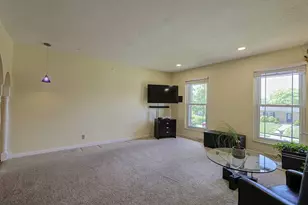 826 Eastland Dr, Villa Hills, KY 41017 - Photo 8