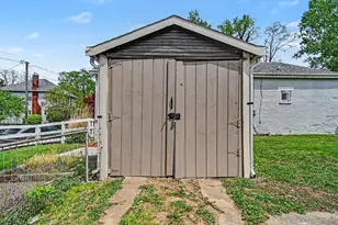 212 Pleasant St, Bromley, KY 41016 - Photo 26