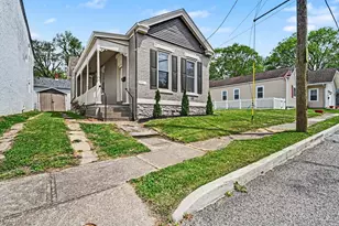 212 Pleasant St, Bromley, KY 41016 - Photo 2
