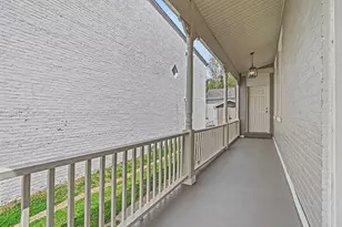 212 Pleasant St, Bromley, KY 41016 - Photo 6