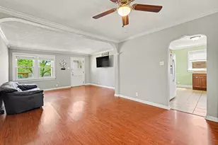 214 Lytle Ave, Elsmere, KY 41018 - Photo 8