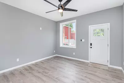 209 Pleasant Street, Covington, KY 41011 - Photo 10