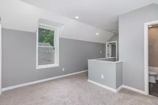 209 Pleasant St, Covington, KY 41011 - Photo 16