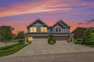 1880 Quarry Oaks Dr, Florence, KY 41042 - Photo 2