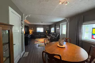 18 Gilbert Ave, Dry Ridge, KY 41035 - Photo 6