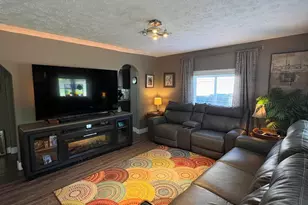 18 Gilbert Ave, Dry Ridge, KY 41035 - Photo 6