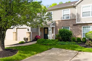 2112 Clareglen Dr, Crescent Springs, KY 41017 - Photo 2