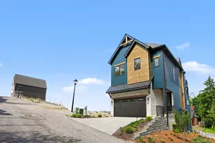 952 Walnut St, Dayton, KY 41074 - Photo 2