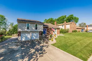 1583 Basswood Ct, Florence, KY 41042 - Photo 2