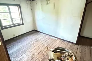23 Laycock Ln, Newport, KY 41071 - Photo 6