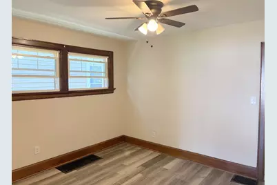 3025 W 28th Street, Covington, KY 41015 - Photo 6