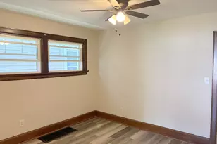 3025 W 28th St, Covington, KY 41015 - Photo 6