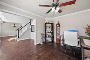 2053 Wedgewood Ln, Hebron, KY 41048 - Photo 8