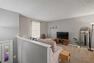 7781 Bridgegate Ct, Florence, KY 41042 - Photo 6