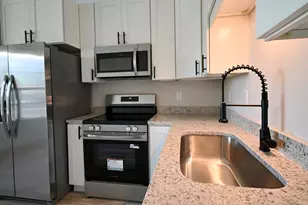 1052 Capitol Ave, Elsmere, KY 41018 - Photo 12