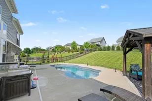 14036 Bridlegate Dr, Union, KY 41091 - Photo 10