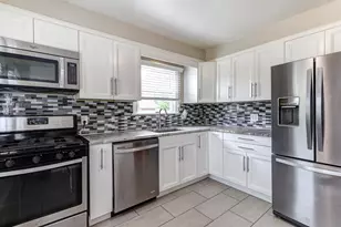 1592 St Anthony Cir, Fort Wright, KY 41011 - Photo 6