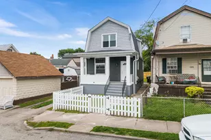607 Main St, Dayton, KY 41074 - Photo 2