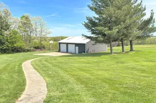 1021 Jones Rd, Walton, KY 41094 - Photo 4