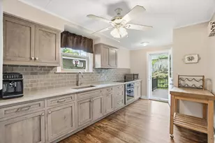 87 W Vernon Ln, Fort Thomas, KY 41075 - Photo 4