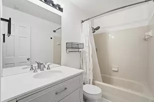 1229 Darvyville Dr, Florence, KY 41042 - Photo 34