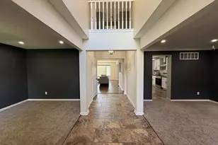9858 Burleigh Ln, Union, KY 41091 - Photo 2