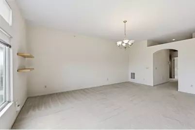 323 Skyview Court, Ludlow, KY 41016 - Photo 8