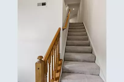 323 Skyview Court, Ludlow, KY 41016 - Photo 4