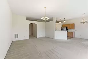 323 Skyview Ct, Ludlow, KY 41016 - Photo 10
