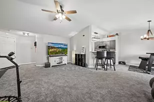 402 Napa Valley, Highland Heights, KY 41076 - Photo 10