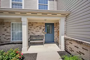 402 Napa Valley, Highland Heights, KY 41076 - Photo 4