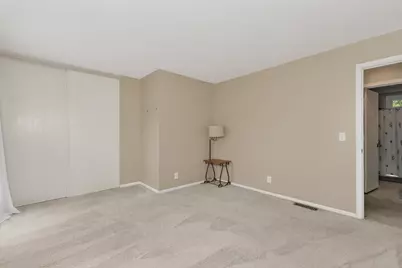1586 Hickory Hill Court, Florence, KY 41022 - Photo 12