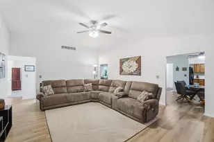 1423 Boone Aire Rd, Florence, KY 41042 - Photo 8