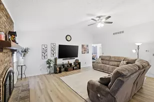 1423 Boone Aire Rd, Florence, KY 41042 - Photo 6