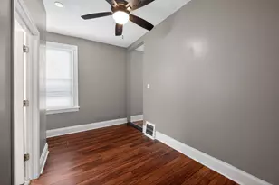 126 W 31st St, Covington, KY 41015 - Photo 14