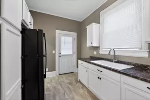 126 W 31st St, Covington, KY 41015 - Photo 18