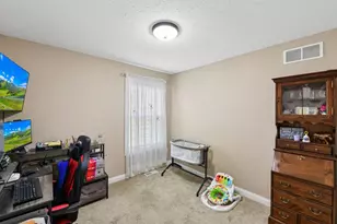 683 Euclid Ave, Crescent Springs, KY 41017 - Photo 28