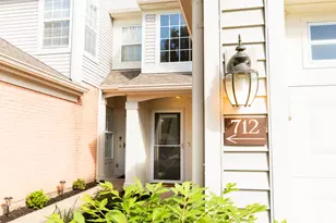 712 Valleyside Dr, Cold Spring, KY 41076 - Photo 2