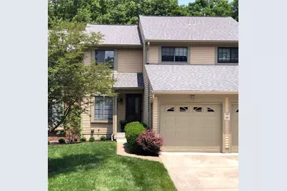 202 Shaker Heights Lane, Crestview Hills, KY 41017 - Photo 1